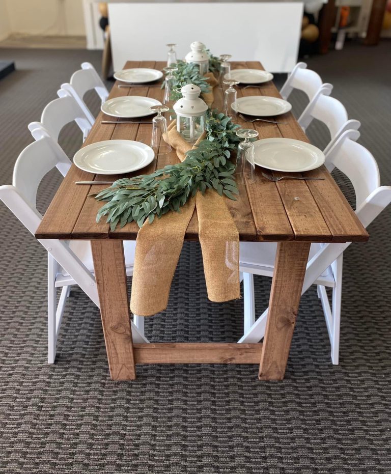 Tables & Chairs